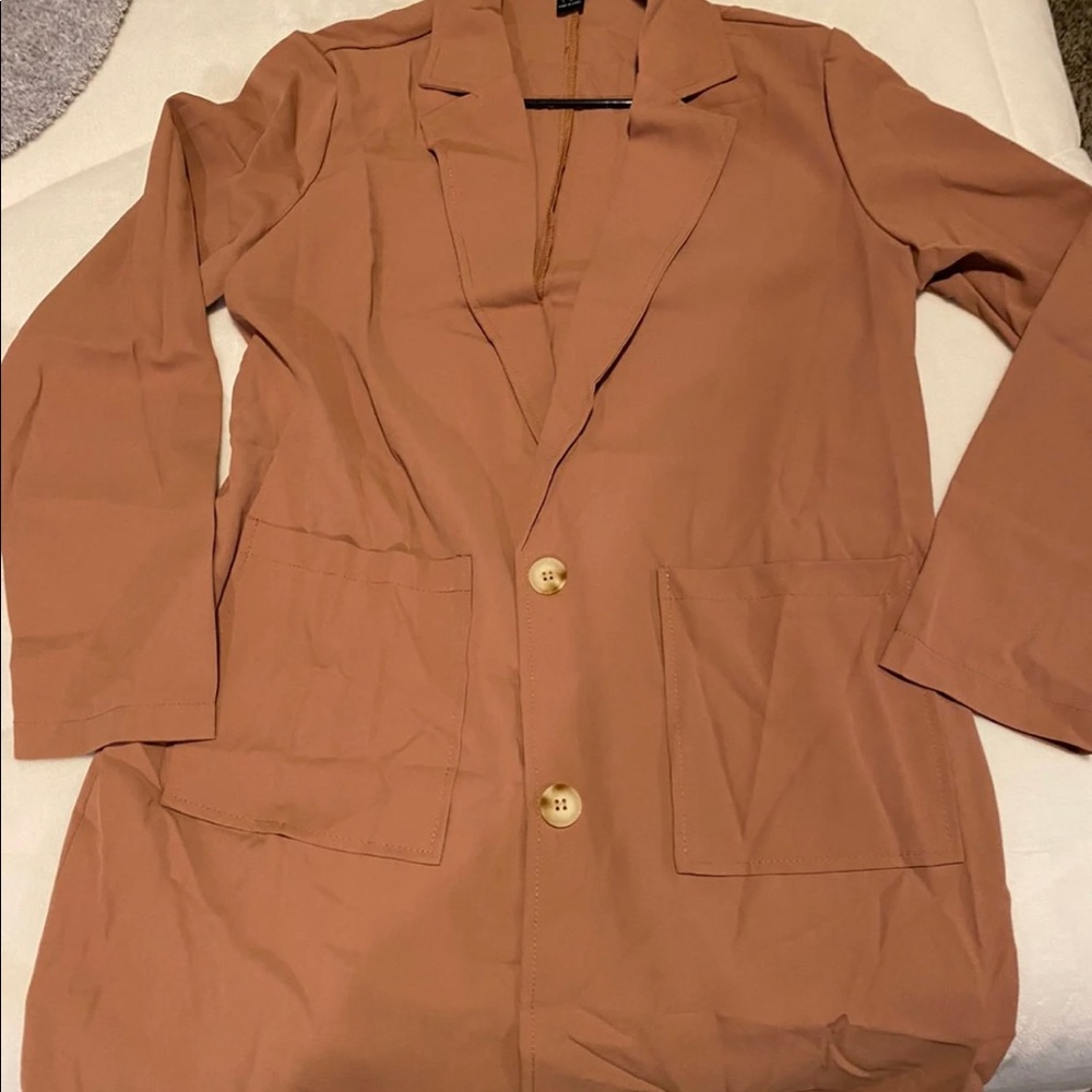 Tan / Nude Blazer
